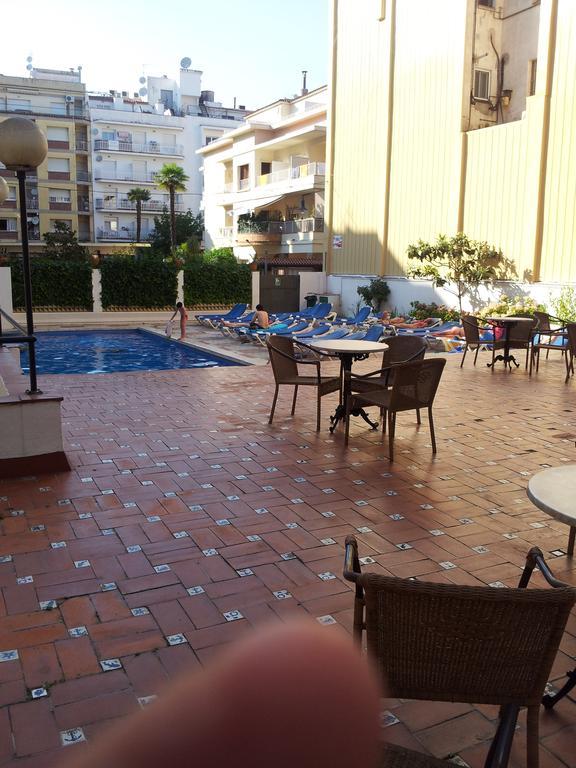 Hotel Castella Lloret de Mar Buitenkant foto