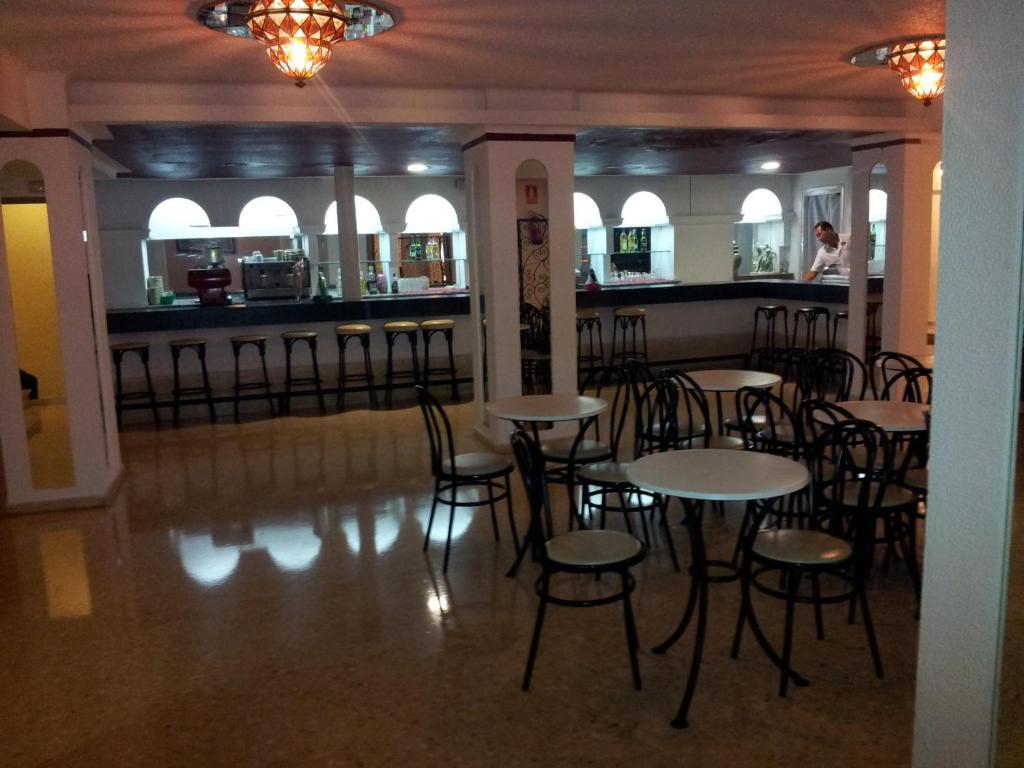 Hotel Castella Lloret de Mar Buitenkant foto