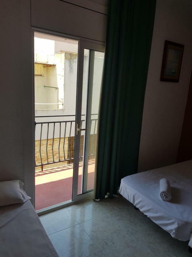 Hotel Castella Lloret de Mar Buitenkant foto